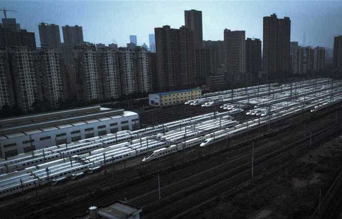 I Treni Ripartono da Wuhan